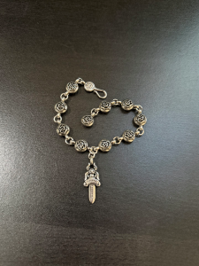 Chrome Hearts (クロムハーツ) クロスボール＆ダガー ペンダント ブレスレット (925シルバー)