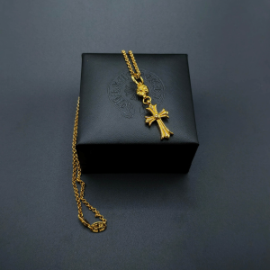 Chrome Hearts (クロムハーツ) 22K ゴールド フラワー＆クロス ペンダント ネックレス (スモールサイズ)