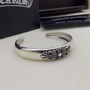 Chrome Hearts (クロムハーツ) 925 スターリングシルバー センター フラワー オープン バングル
