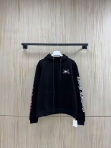 【Chrome Hearts】クロムハーツ パーカー ブラック 白クロス刺繍 ピンクゴシック文字 袖プリント 男女兼用