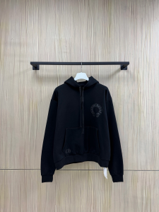 【Chrome Hearts】クロムハーツ パーカー VIC亲友限定 紫ラメ马蹄形ロゴ 背面サンスクリット 420g裏起毛 黒